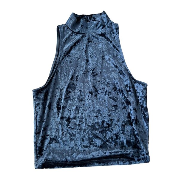 Twelve by Ontwelth Crushed Velvet Top & Skirt Size Small - Picture 4 of 14